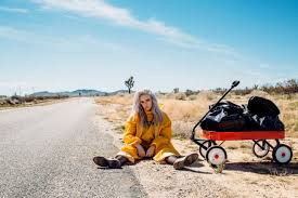 Letra Traducida de Billie Eilish - BIRDS OF A FEATHER | Songstraducidas